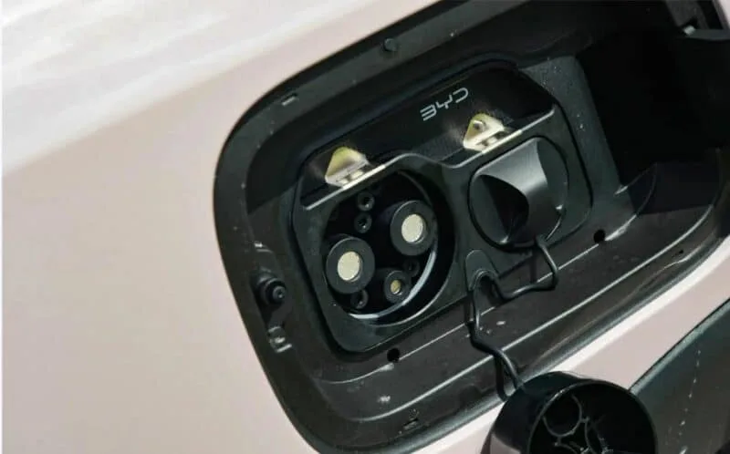 BYD Seagull dashboard and steering wheel